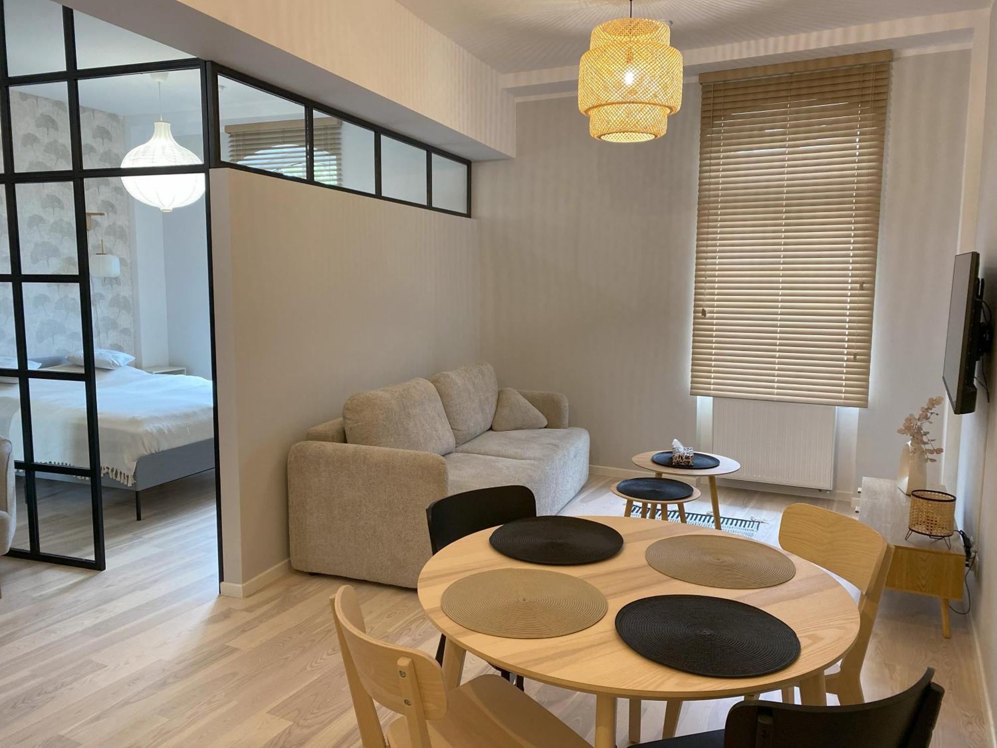 Kyoto Apartment Zielona Góra Buitenkant foto